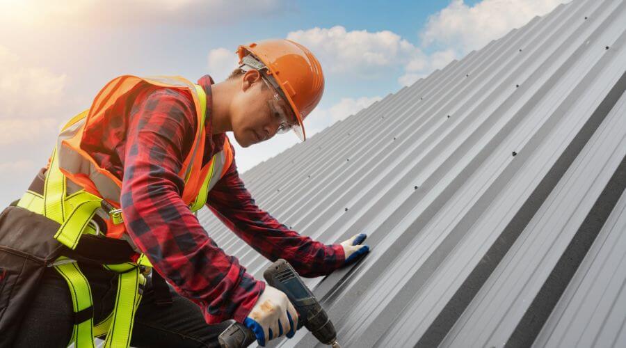 Professional Emergency Roof Repairs services in Burr Oak, MI
